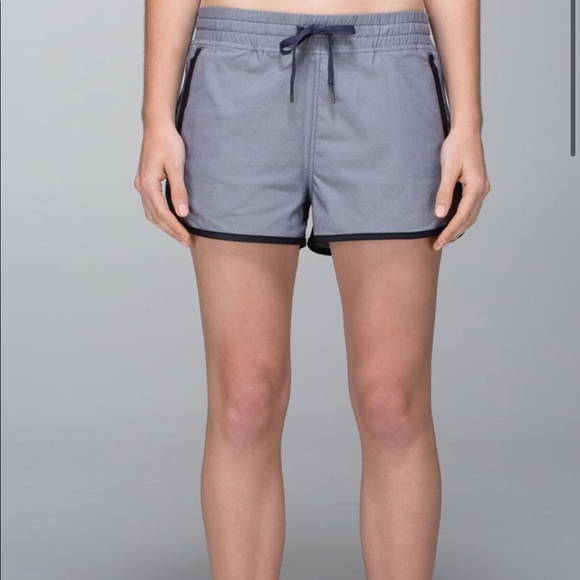 NWOT Lululemon Varsity Short - Picture 11 of 16